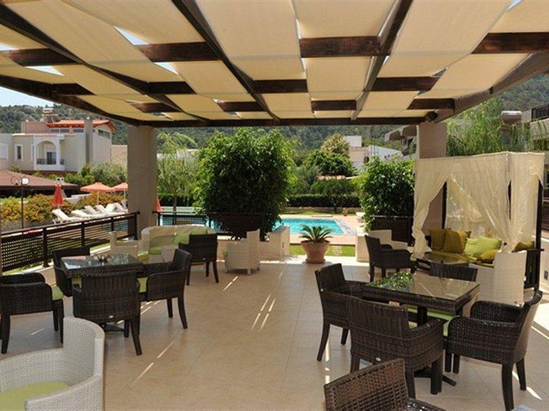 יאליסוס Santa Helena Hotel מראה חיצוני תמונה