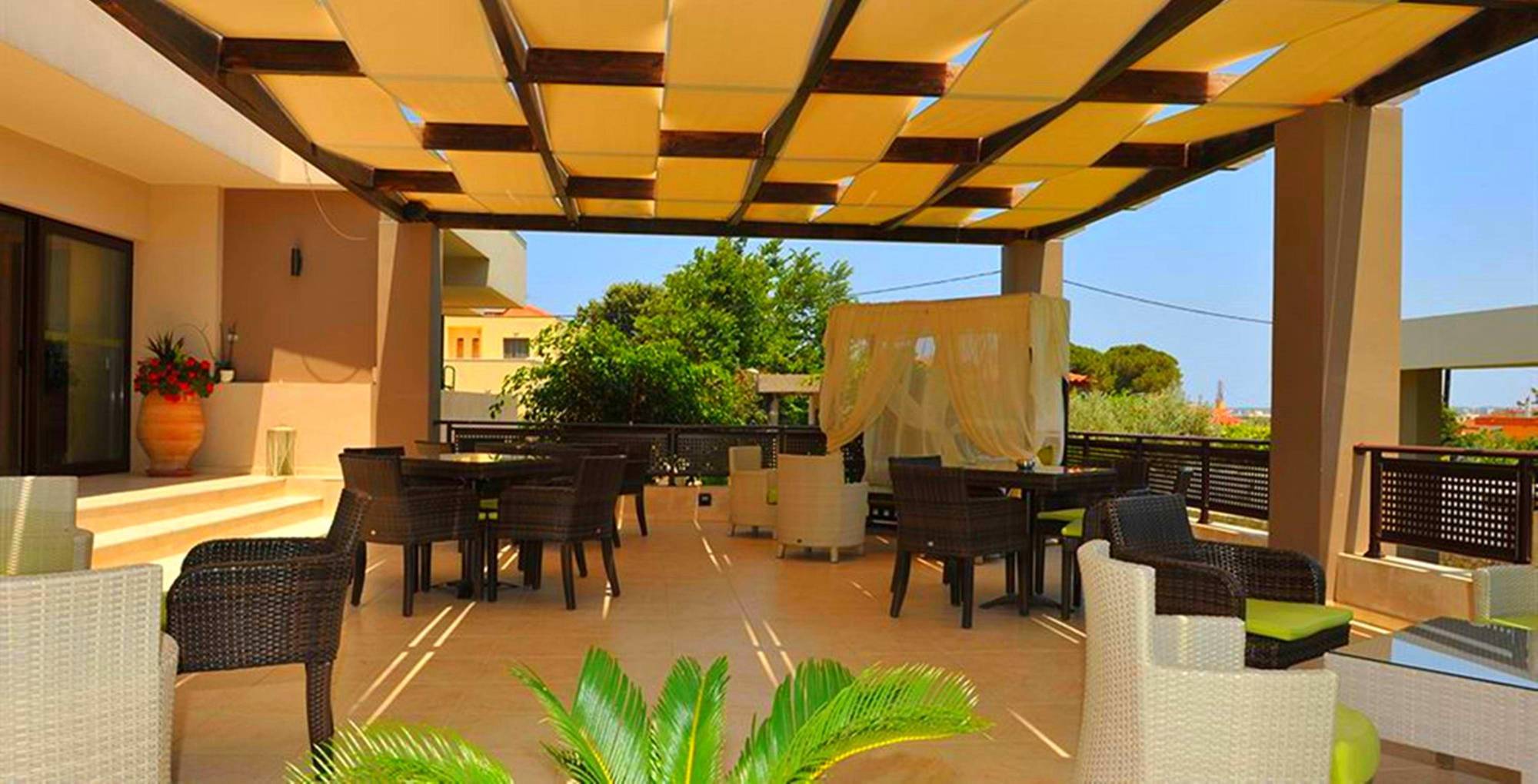 יאליסוס Santa Helena Hotel מראה חיצוני תמונה