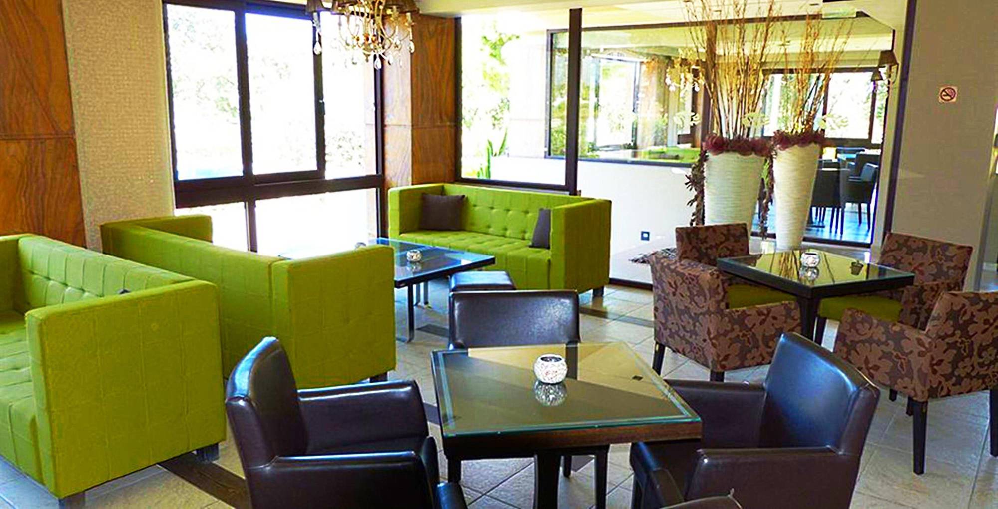 יאליסוס Santa Helena Hotel מראה חיצוני תמונה